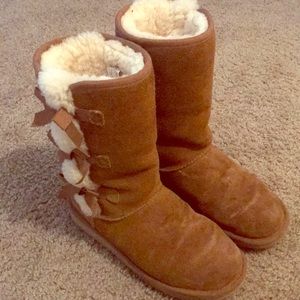Koolaburra by Ugg boots.